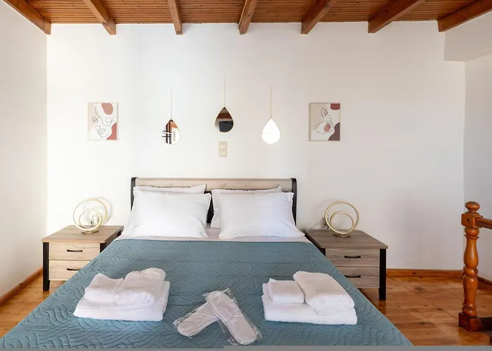 Ariadne De Potie Maisonette Holiday home *